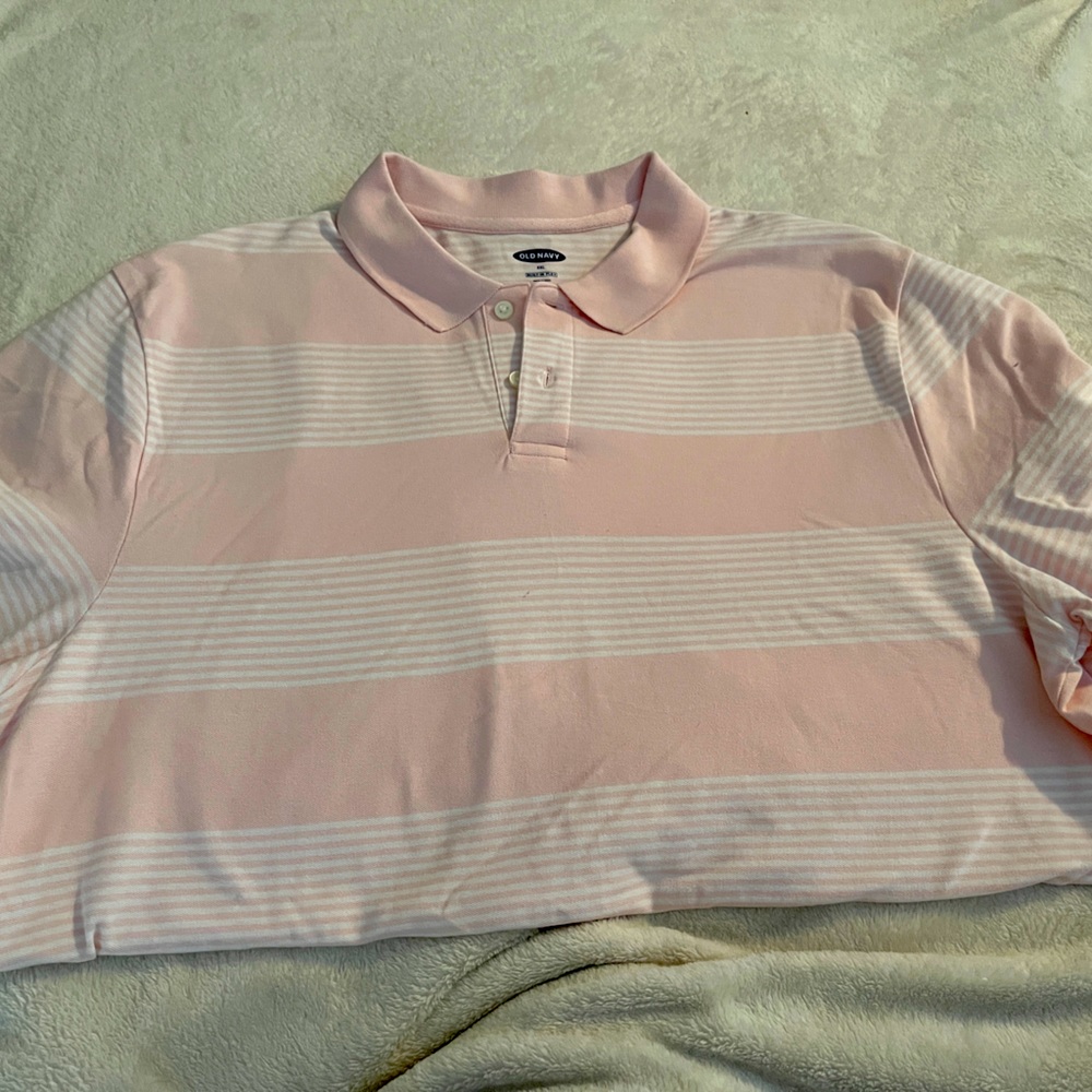Old Navy Pink XXL polo style shirt. New without tags